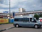 Бесплатный автобус Genser в пункт аренды автомобилей АрендаАвто-внв на ул.Добролюбова